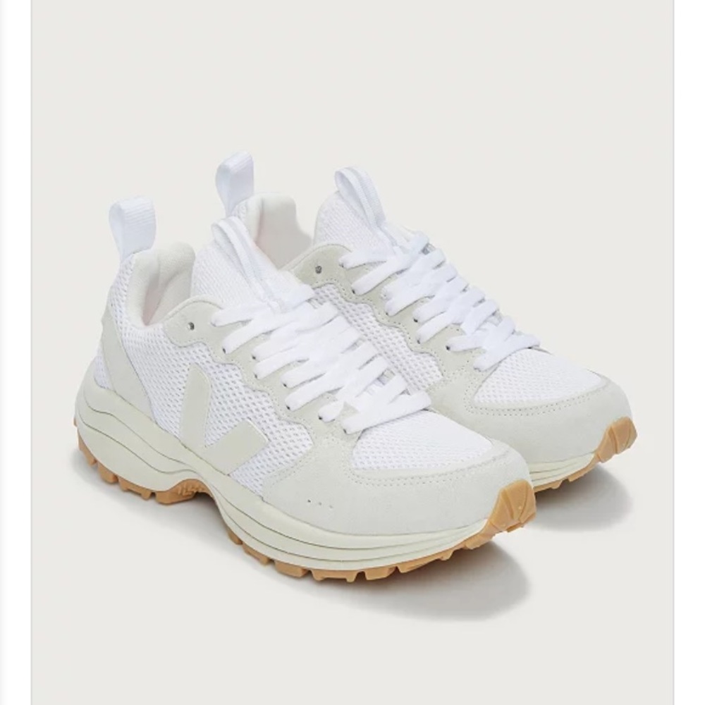Vera Venturi women’s sneakers